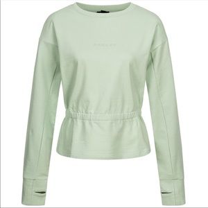 Oakley women’s luxe fleece Crewneck NWT small